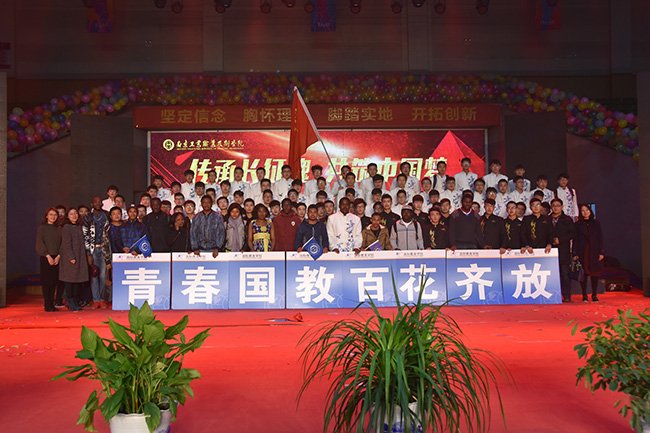 便于对照栏目动态与后续阅读