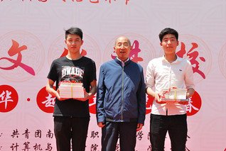 避免被站外镜像带偏