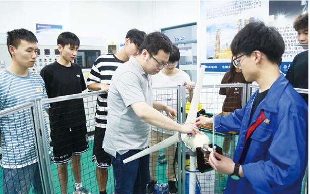 新能源发电工程技术.jpg 发布时间