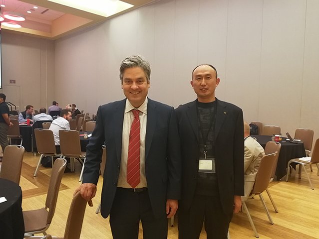 移动端与电脑端入口保持一致